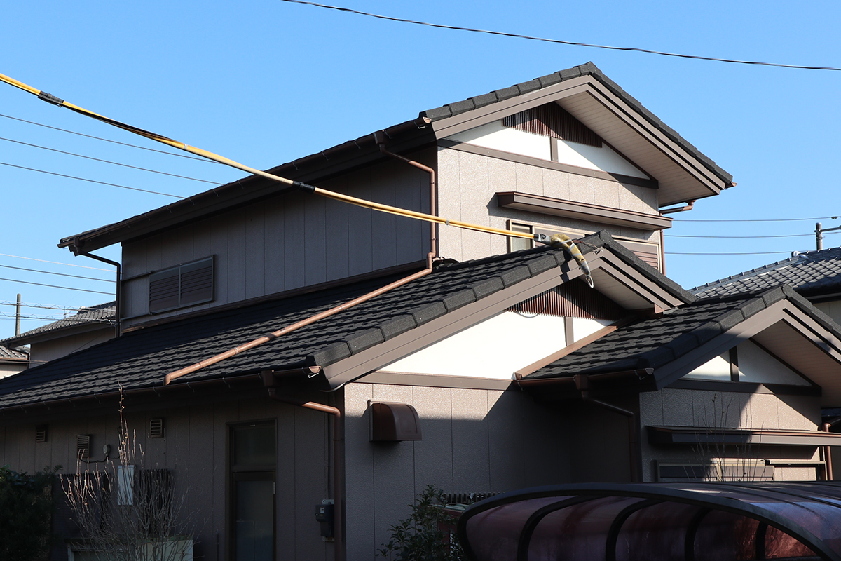 施工事例｜セメント瓦屋根葺替（オベロン）工事｜千葉県四街道市 T様邸リフォーム