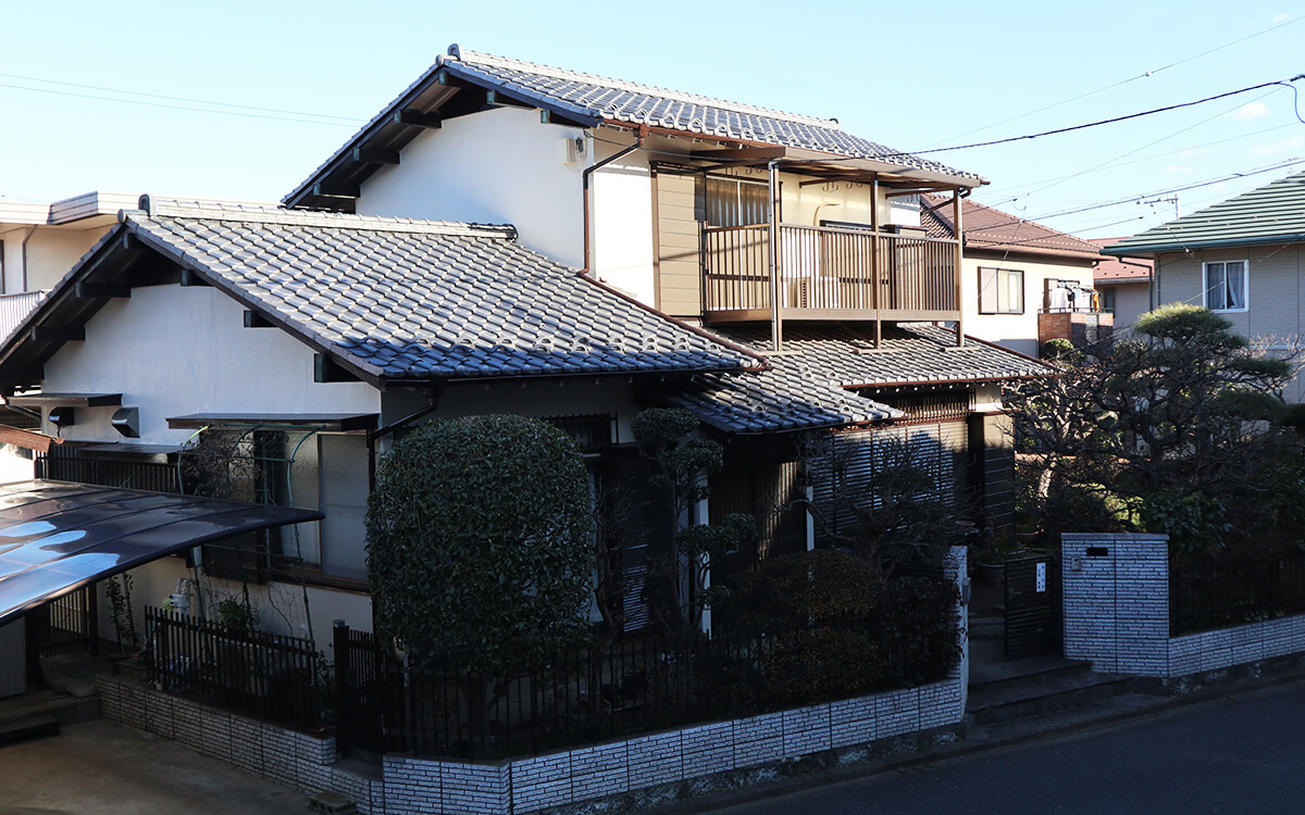 施工事例｜千葉県八千代市 T様邸｜和瓦並び替え・外壁塗装リフォーム