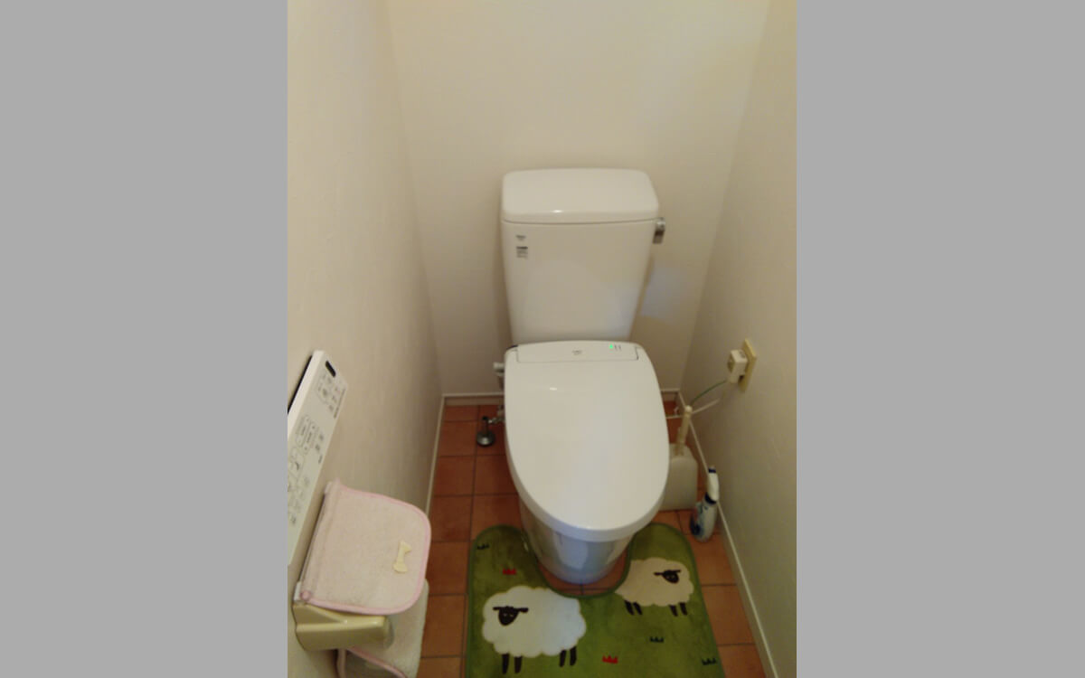 施工事例｜千葉市稲毛区 A様邸｜トイレリフォーム