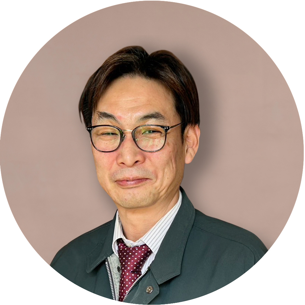 依田　泰治